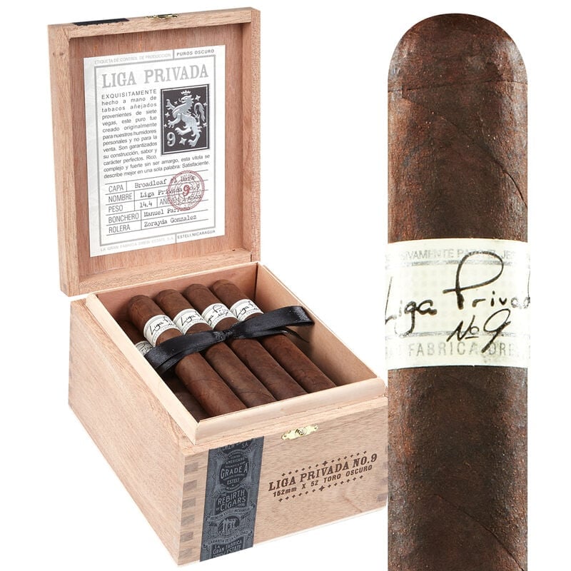 Liga Privada No. 9 Toro Box of 24