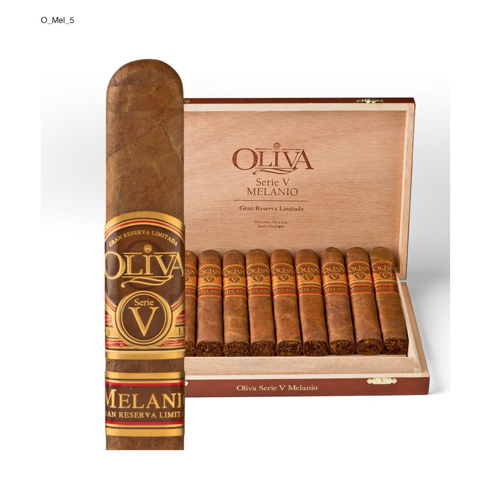 Oliva Serie V Melanio Churchill