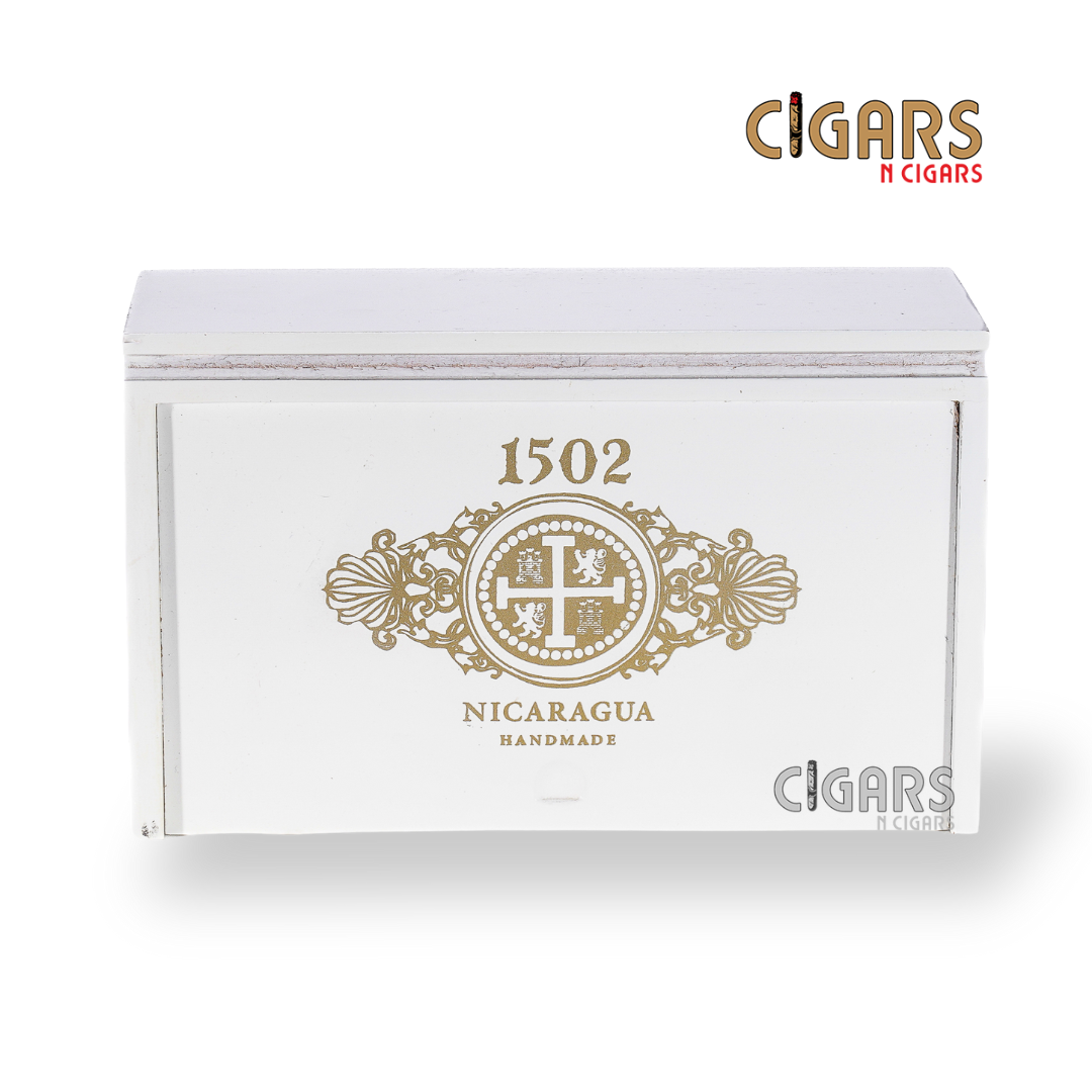 1502 Nicaragua Churchill Box Pressed Box of 20