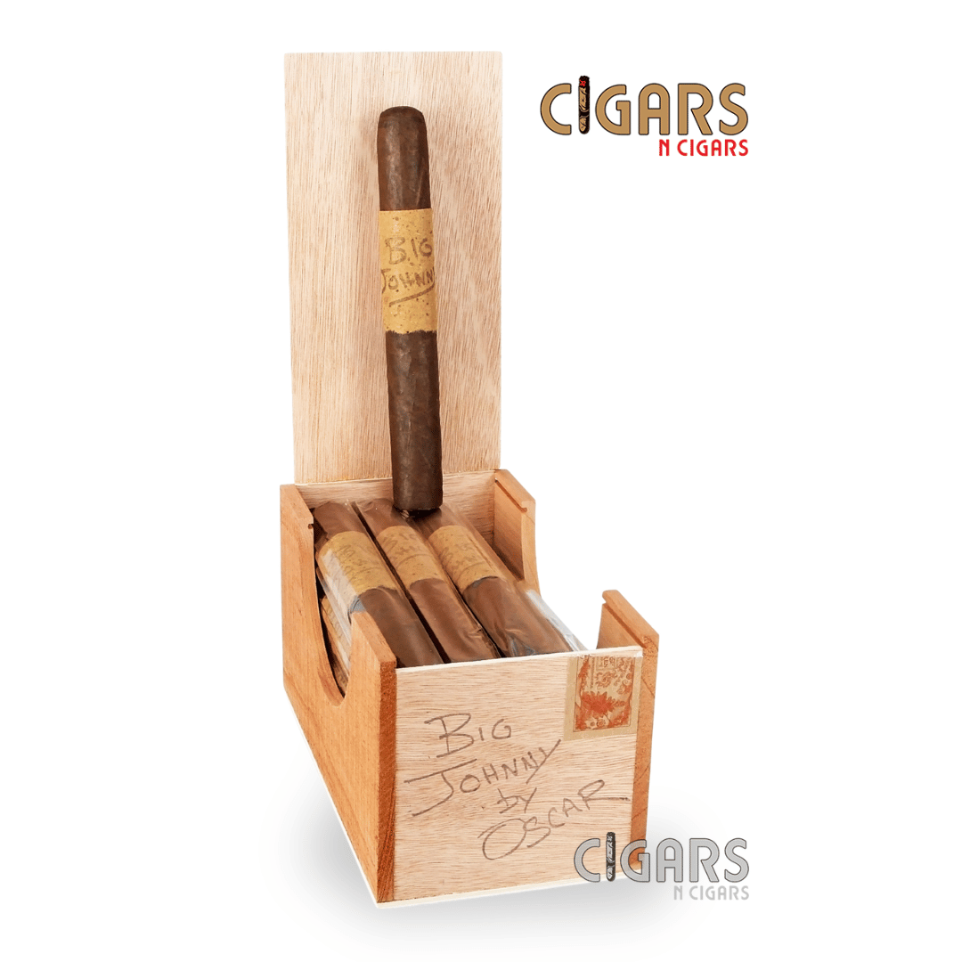 Leaf by Oscar Valladares Maduro Big Johnny Box of 16