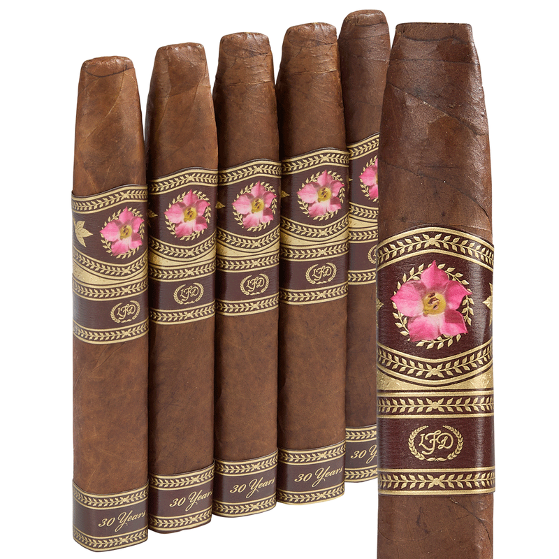 La Flor Dominicana 30 Years Pack of 5