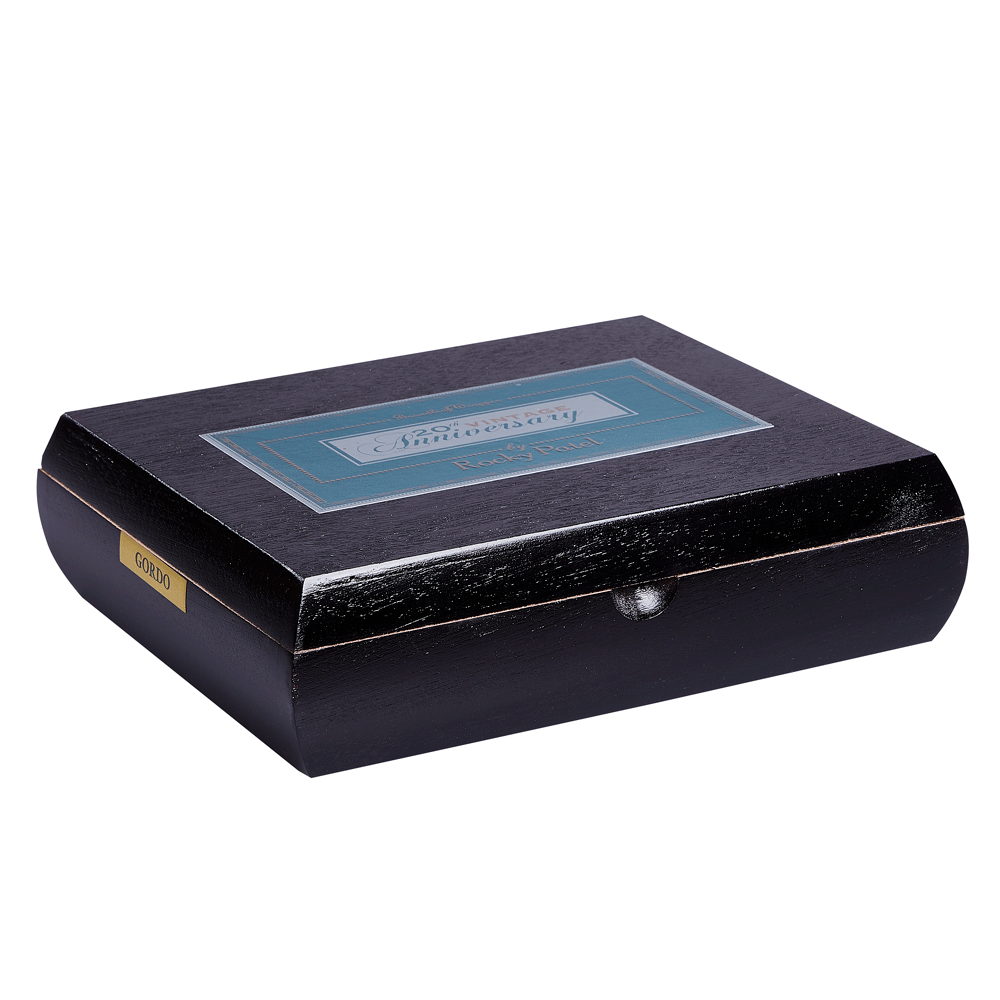 Rocky Patel Vintage 20th Anniversary | Gordo | Box of 15
            
                
                    
                         + 10 Cigars