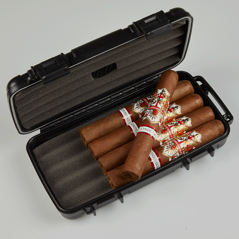 El Gordo #70: Ave Maria Lionheart + Herf-a-Dor | El Gordo #70: Ave Maria Lionheart + Herf-a-Dor | 5 Cigars
