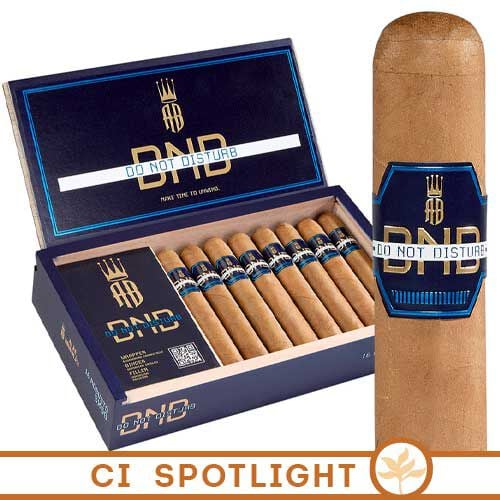 Alec Bradley Do Not Disturb | Toro | Box of 16