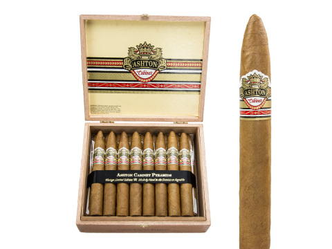 Ashton Cabinet Pyramid - 25 Cigars