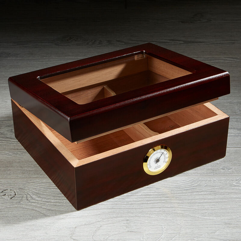 Whitetail Glasstop Humidor 50-Capacity 50 Cigar Capacity
