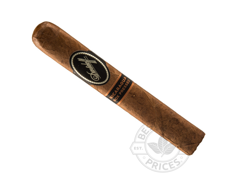 Davidoff Nicaragua Robusto Box-Press - 12 Cigars