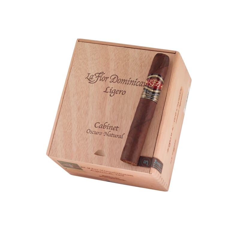 La Flor Dominicana Ligero Cabinet Oscuro L-400 | Toro | Box of 24