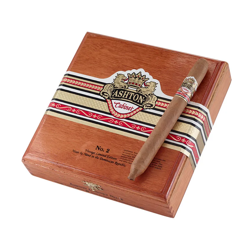 Ashton Cabinet Selection No. 2 Natural | Corona | Box of 20
