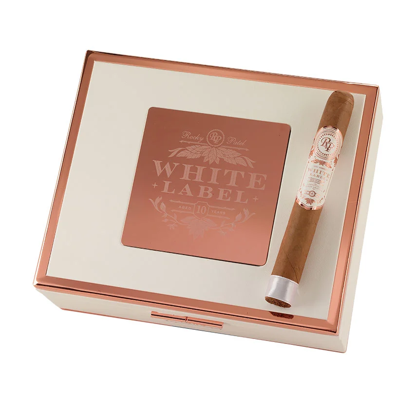 Rocky Patel White Label Toro Natural | Toro | Box of 20