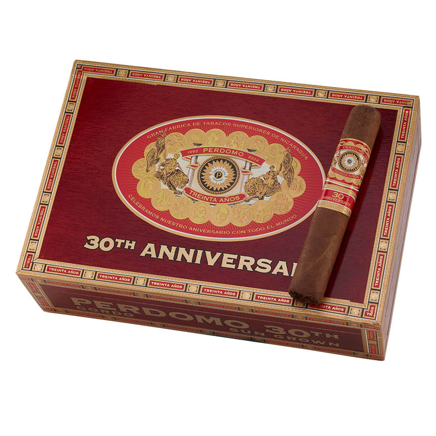 Perdomo 30th Anniversary Sun Grown Gordo Natural | Gordo | Box of 30
