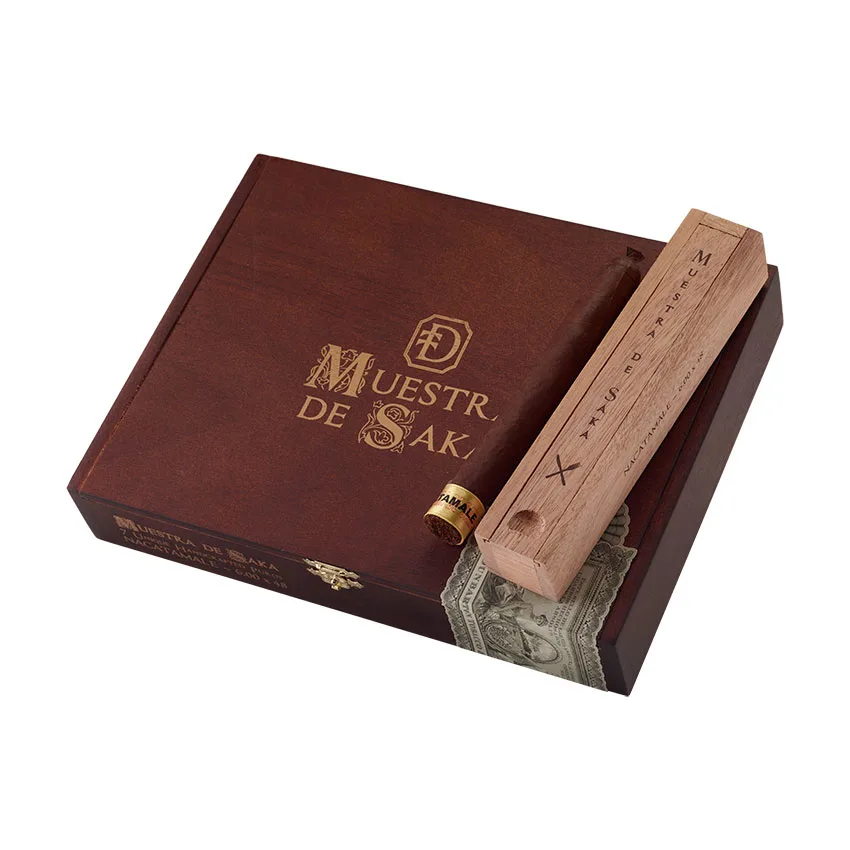 Muestra De Saka Nacatamale Natural | Corona Gorda | Box of 7