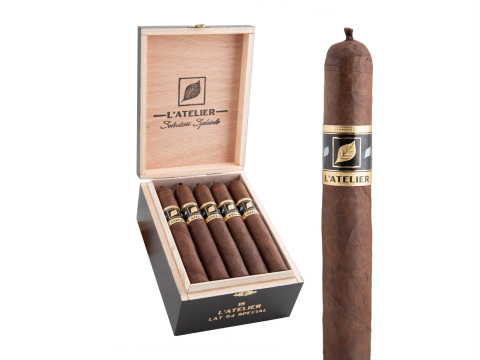 L'Atelier LAT54 Selection Speciale 5 5/8 X 54 - 15 Cigars