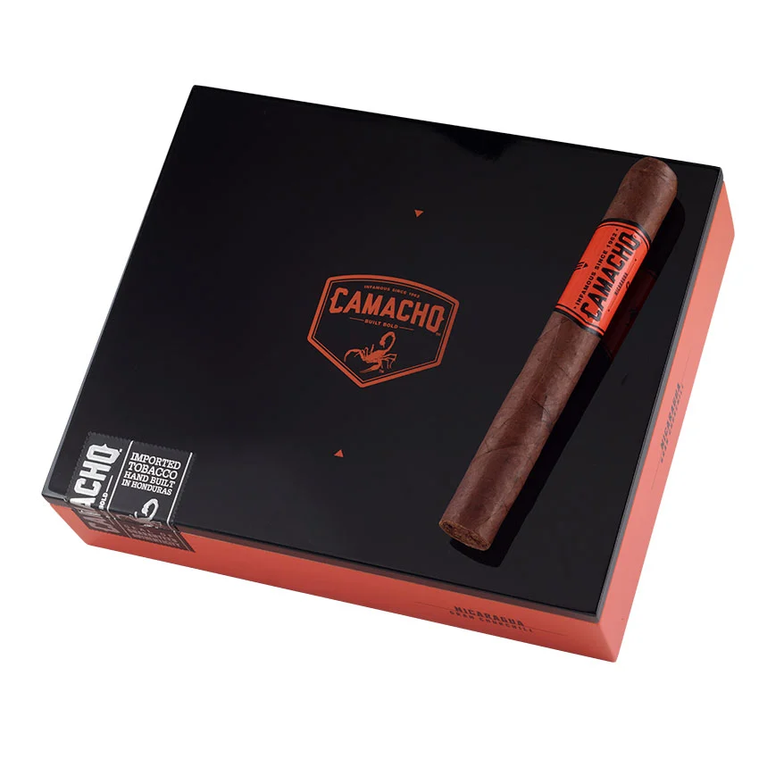 Camacho Nicaragua Churchill Natural | Churchill | Box of 20