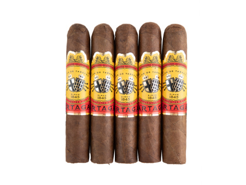 Partagas Robusto - 5 Cigars