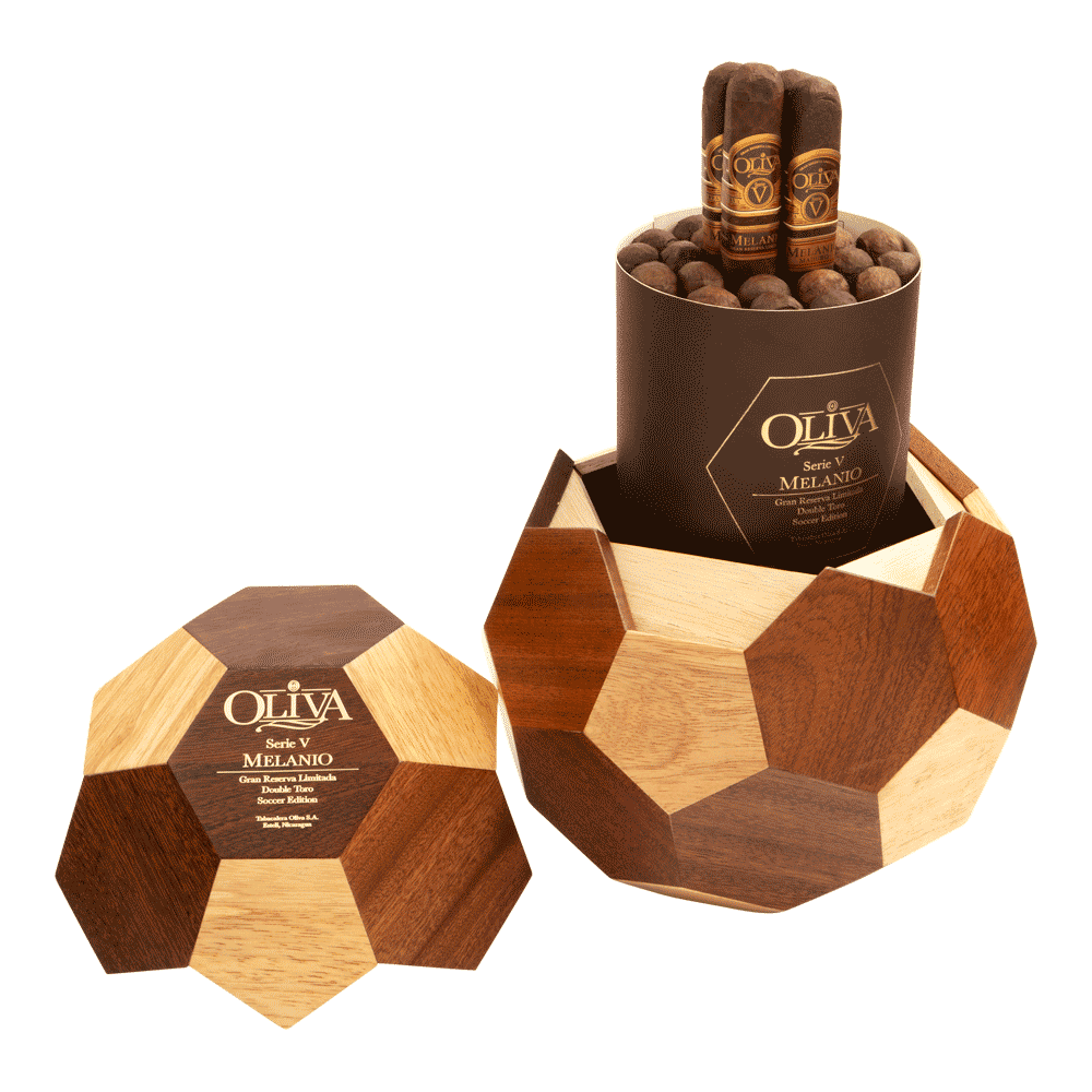 Oliva Serie V Melanio 2026 World Cup Soccer Ball Humidor + 24 Cigars / 6 x 60 Humidor with 24 cigars