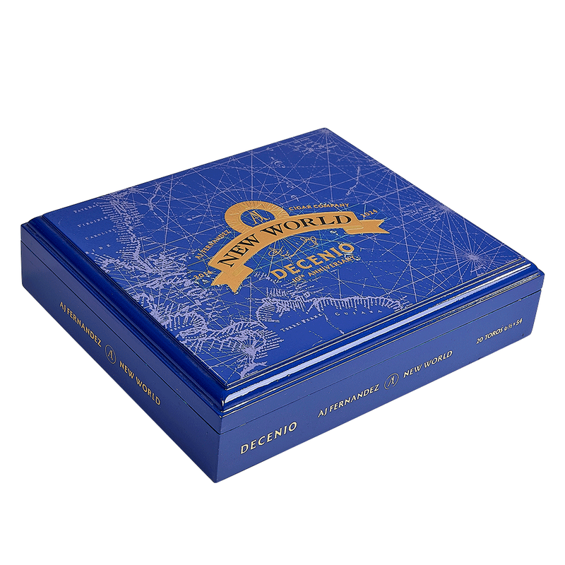 New World Decenio by AJ Fernandez Box of 20
