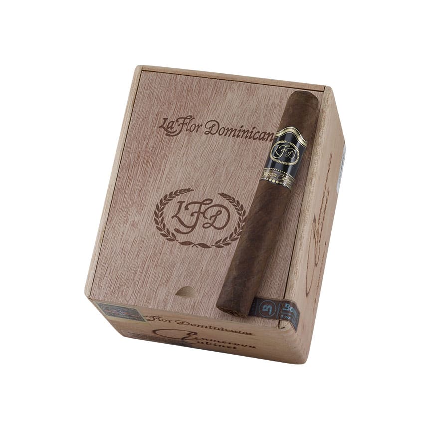 La Flor Dominicana Cameroon Cabinet Number 4 Natural | Toro | Box of 24