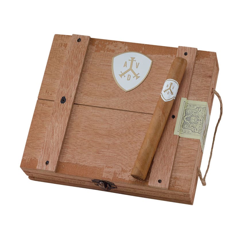 ADVentura Royal Return Queen's Pearl Corona Natural | Corona | Box of 20