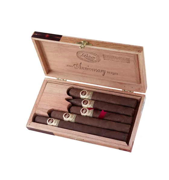 Padron Family Reserve Maduro Gift Set | Varies | Sampler of 5