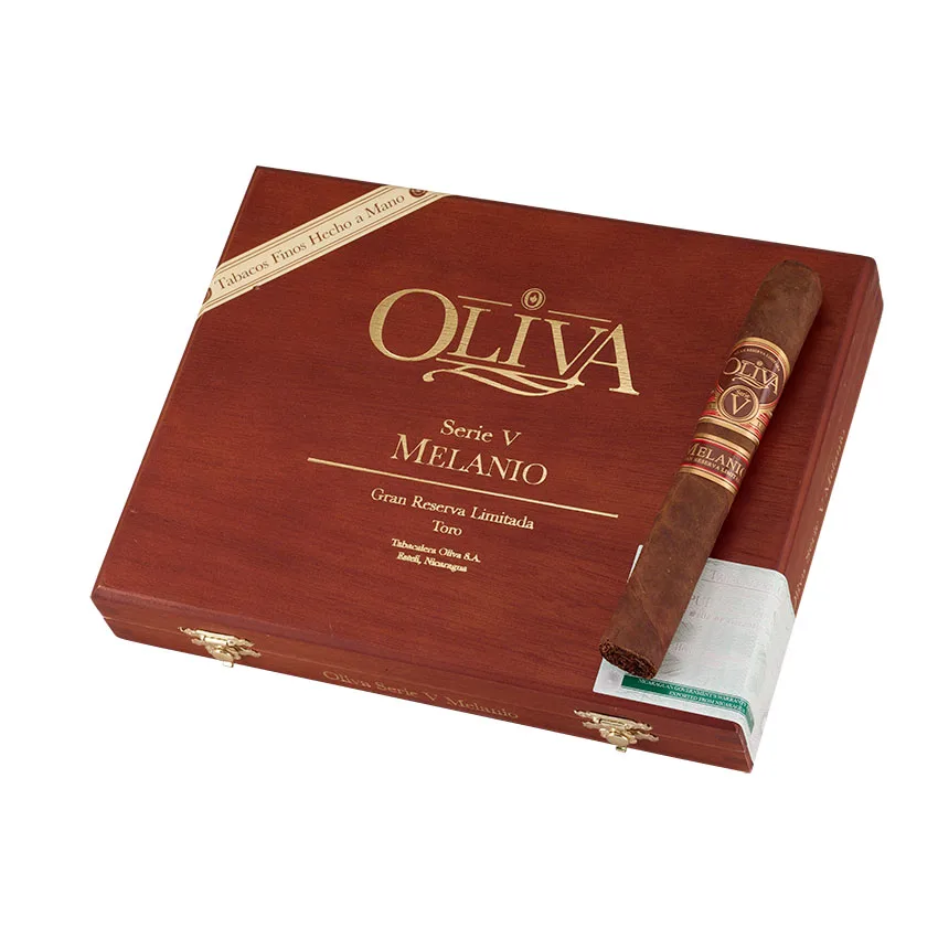 Oliva Serie V Melanio Toro Natural | Toro | Box of 10