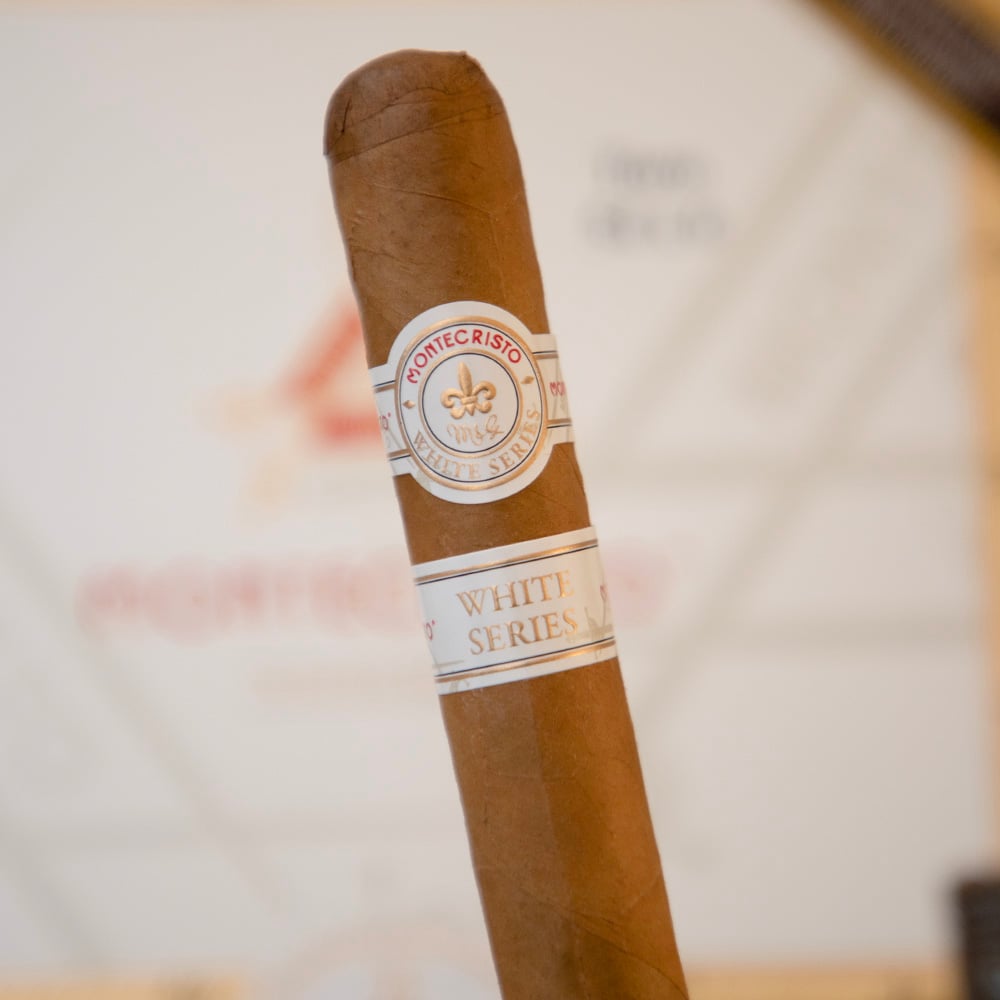 Montecristo White Label - Churchill (Box of 27)