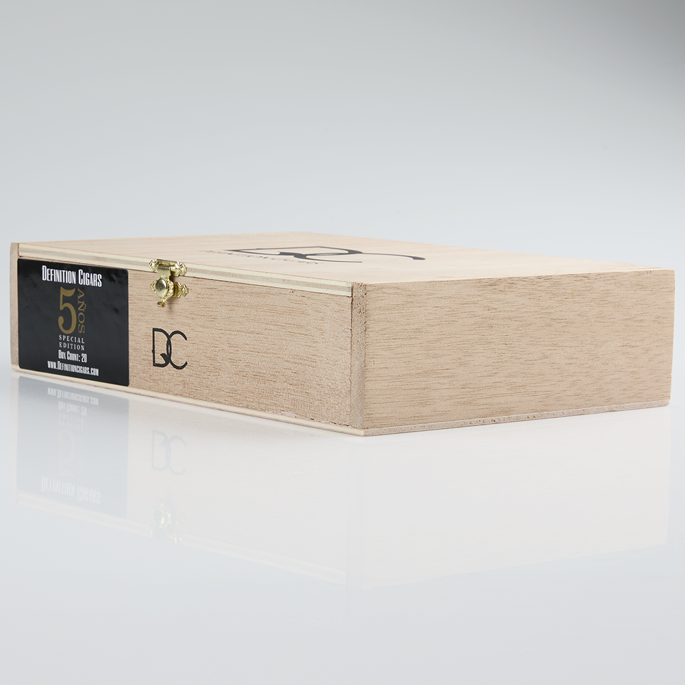 Definition 5 Años SE BP - Toro (Box of 20), photo 4