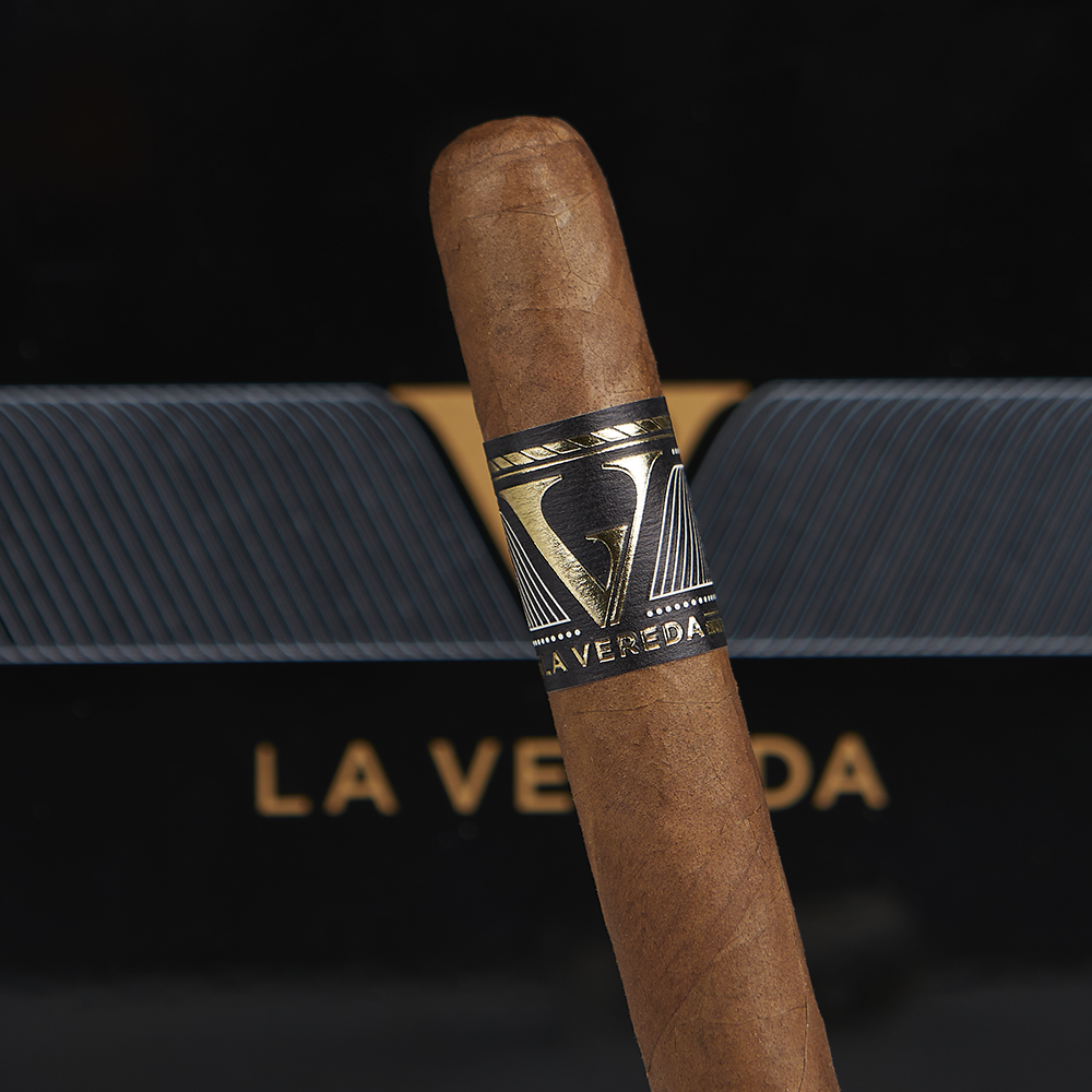Crowned Heads La Vereda - Robusto (Pack of 5)
