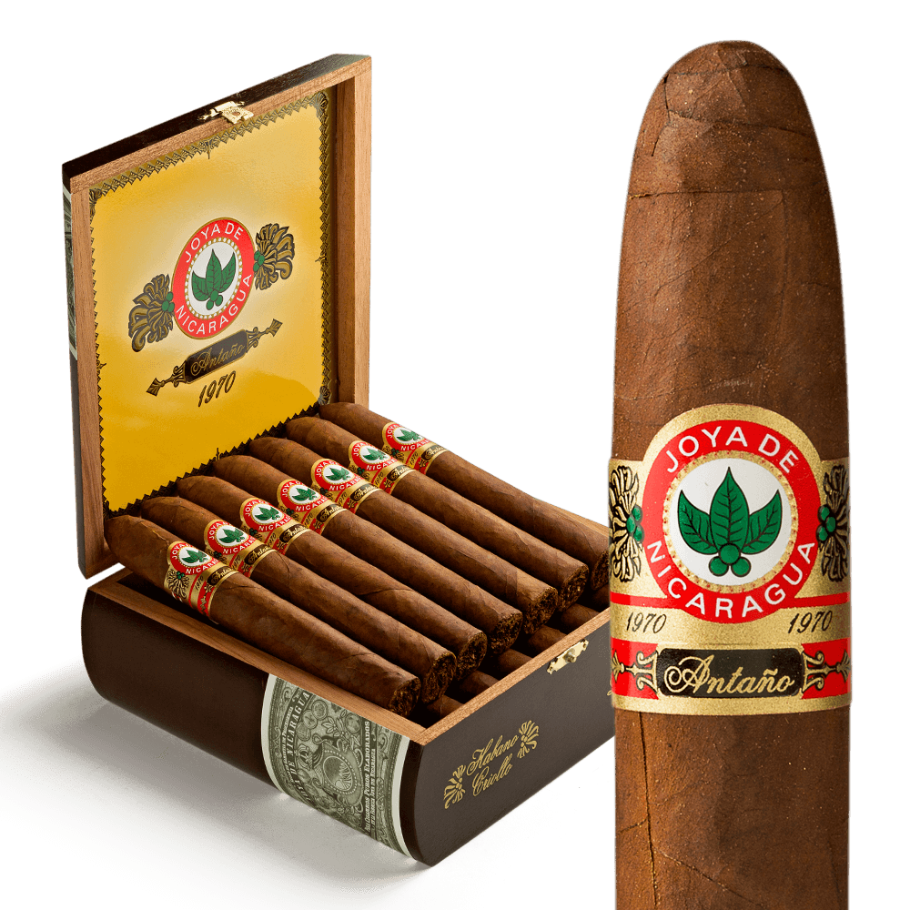 Joya de Nicaragua 1970 Antano Belicoso / 6 x 54 Cedar Chest of 20