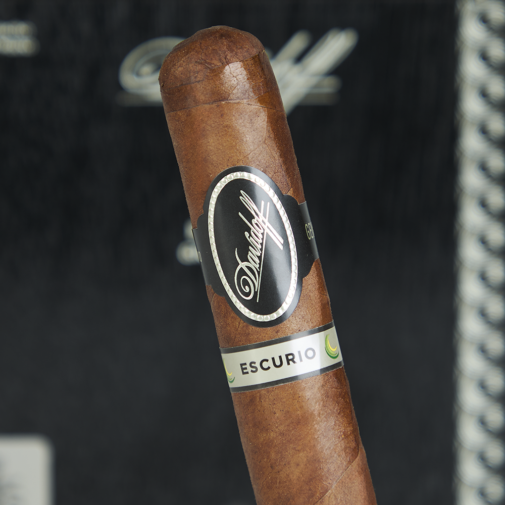 Davidoff Escurio - Robusto (Pack of 4)