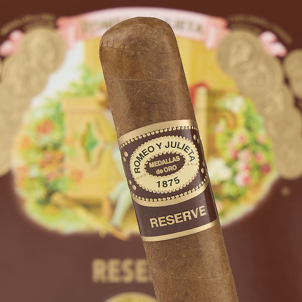 Romeo y Julieta Reserve - Robusto (Box of 27)