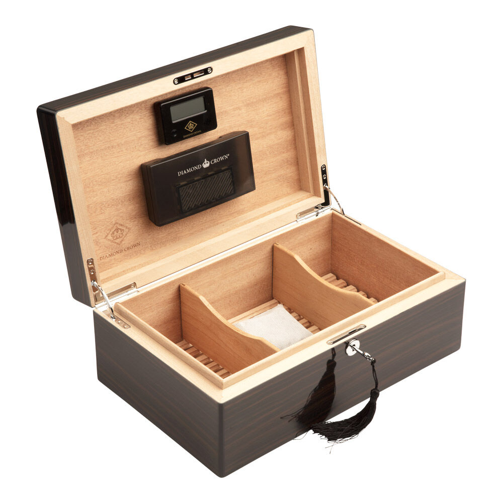 Cigar Humidors | 90ct Diamond Crown Alexander | Default