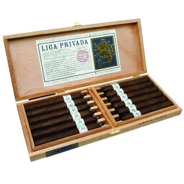 Liga Privada Unico UF13-robusto - Box of 12