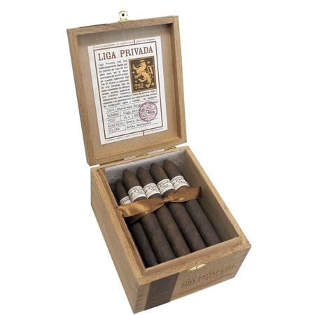 Liga Privada T52 Belicoso - Box of 24