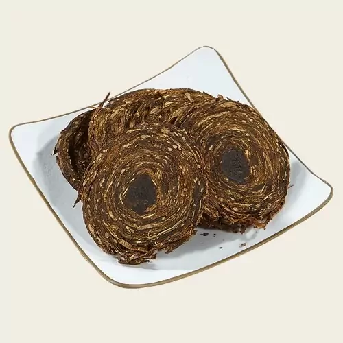 Peter Stokkebye Luxury Bulls Eye Flake Pipe Tobacco 1 oz.