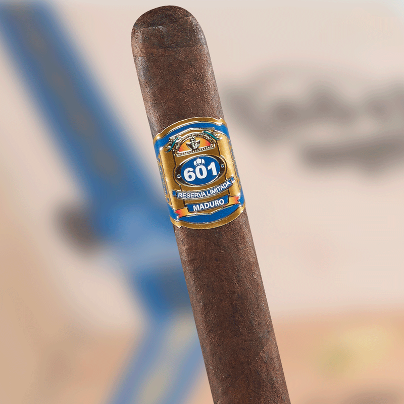 601 Blue Box-Pressed Maduro - Prominente (Box of 20)