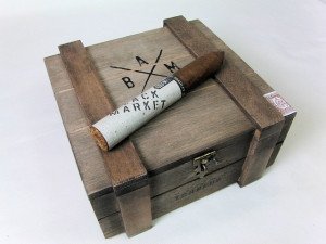 Alec Bradley Black Market Torpedo