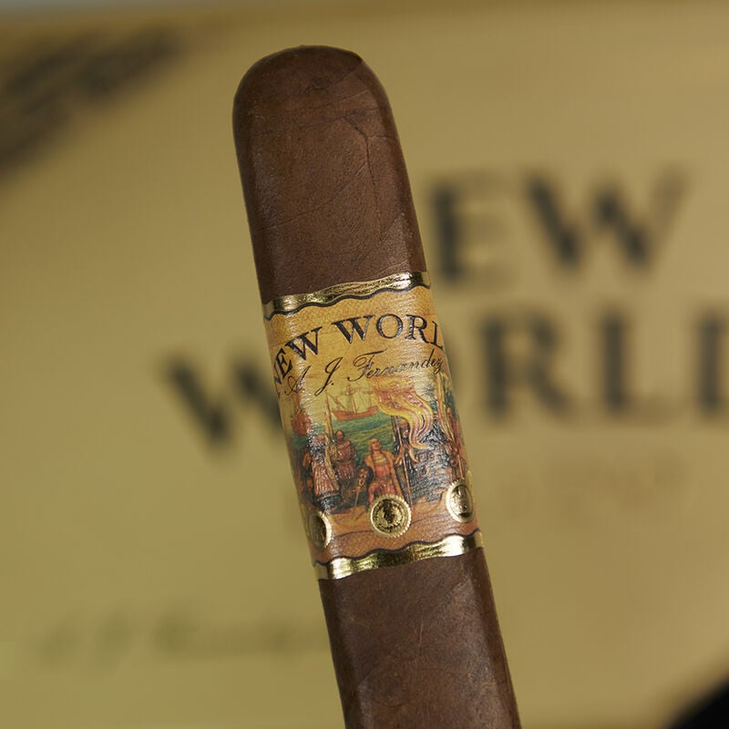 New World Dorado by AJ Fernandez - Gordito (Box of 10)