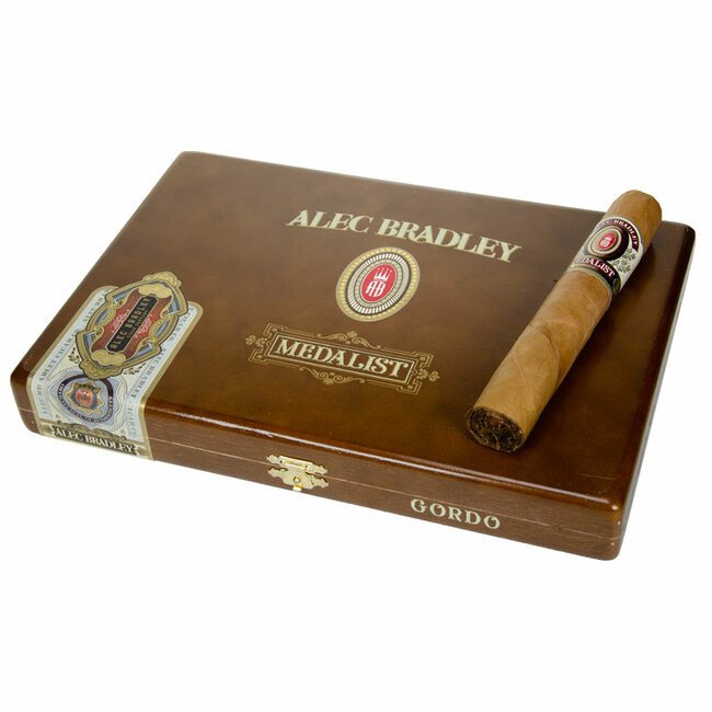Alec Bradley Medalist Gordo