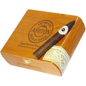 Ashton Aged Maduro Pyramid