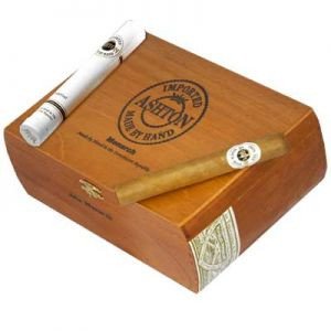 Ashton Monarch | Toro | Box of 24