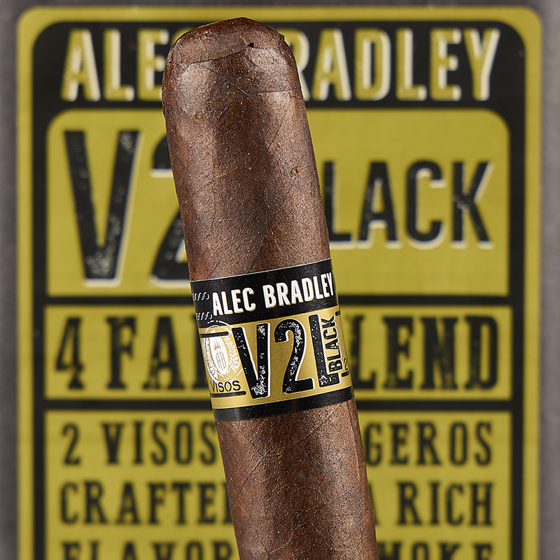 Alec Bradley V2L Black - Robusto (Pack of 5)