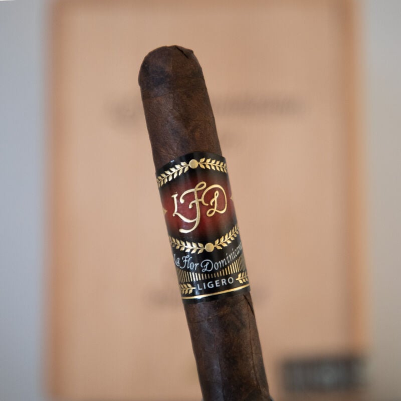 La Flor Dominicana Ligero Cabinet - Torpedito (Box of 40)
