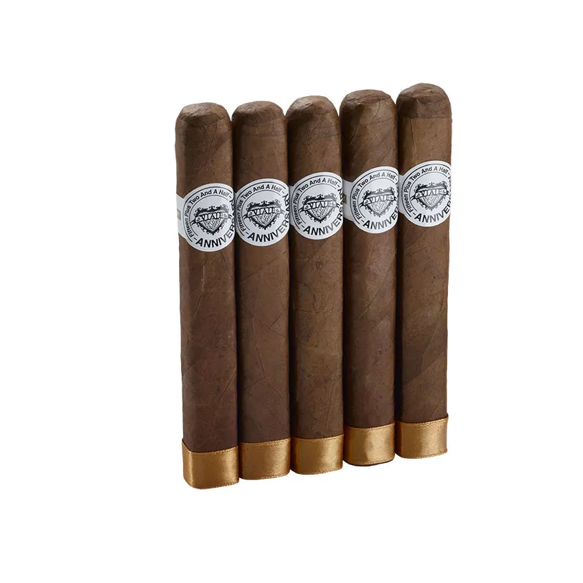 Viaje Fifteen Plus Two and a Half Gold Natural | Toro | Pack of 5