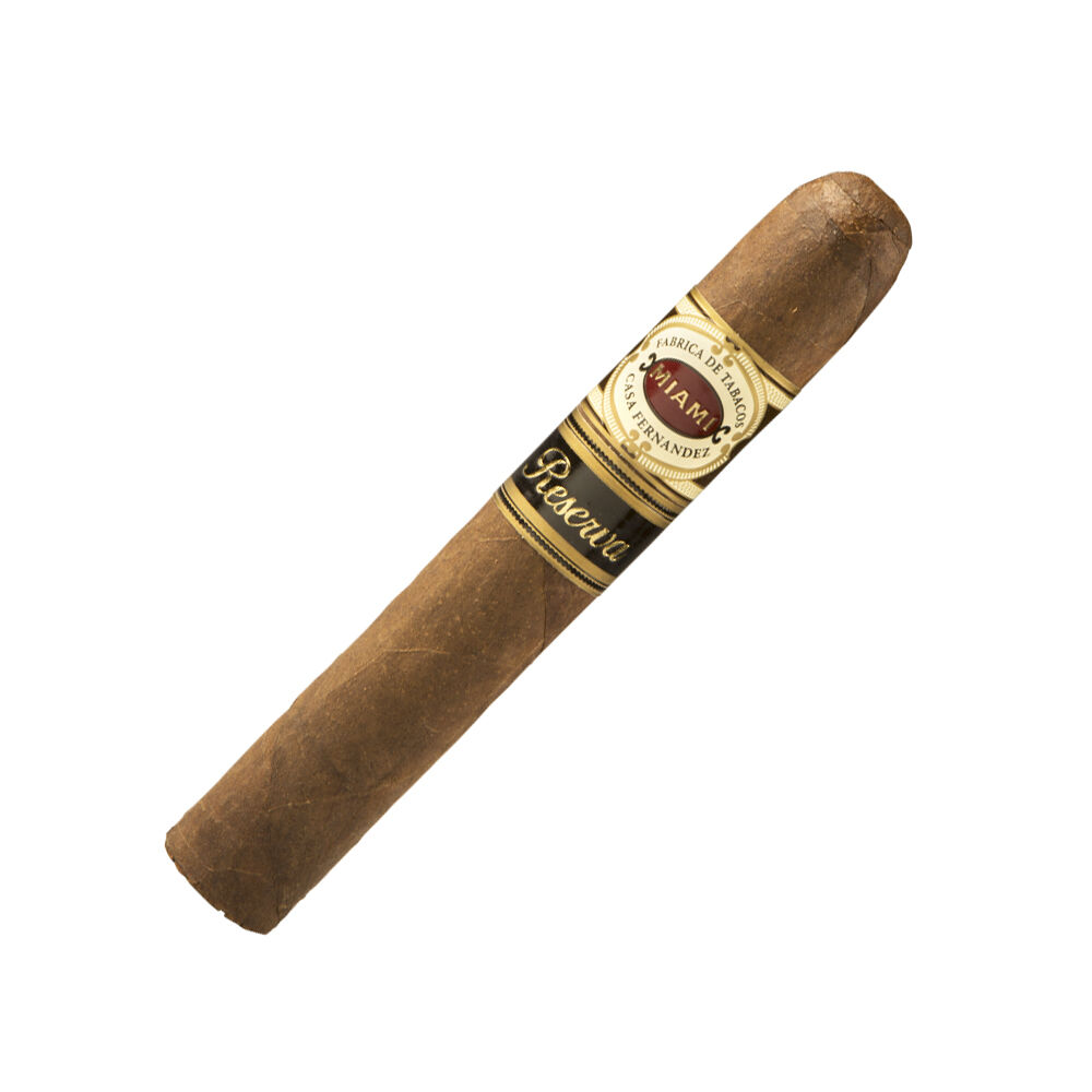 Casa Fernandez Miami | #60 Reserva Titan | Box of 20